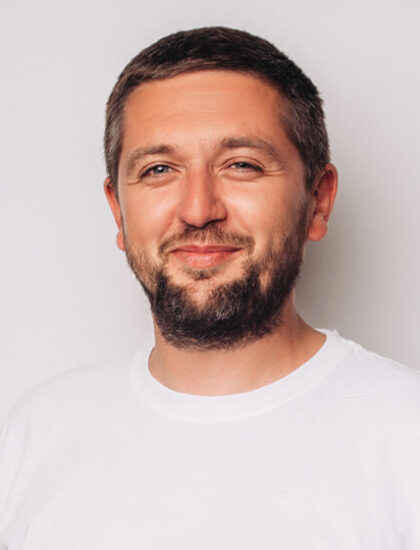 Шапоров Євген